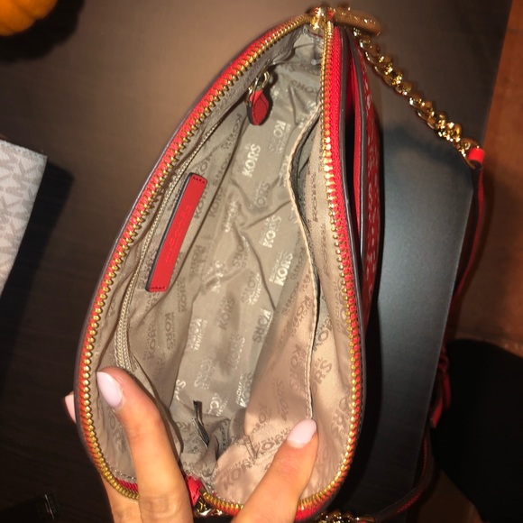 Mini MK purse - Picture 2 of 3